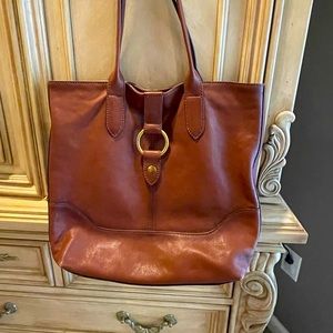 Gorgeous Frye Cognac Leather Ring Tote